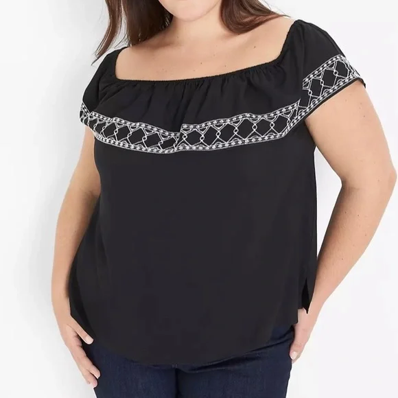 NWT LANE BRYANT Embroidered Top - Picture 2 of 4